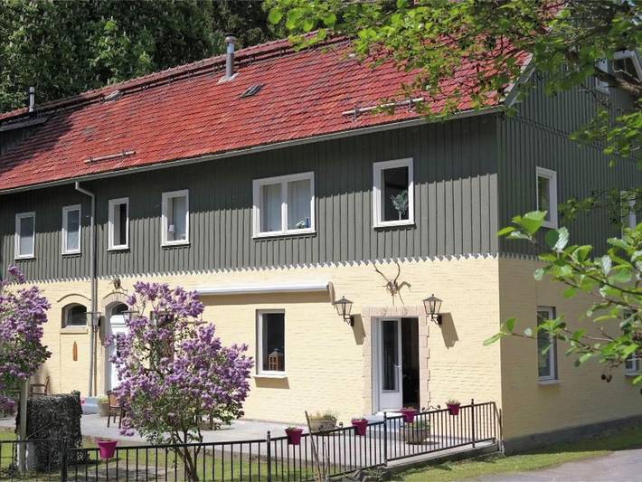 Ferienwohnung für 6 Personen, mit Terrasse und Garten in Rübeland