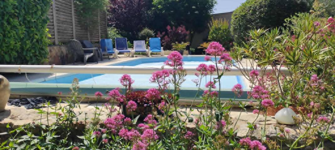 Location de vacances pour 4 personnes, avec piscine et jardin dans les Deux-Sèvres - 4