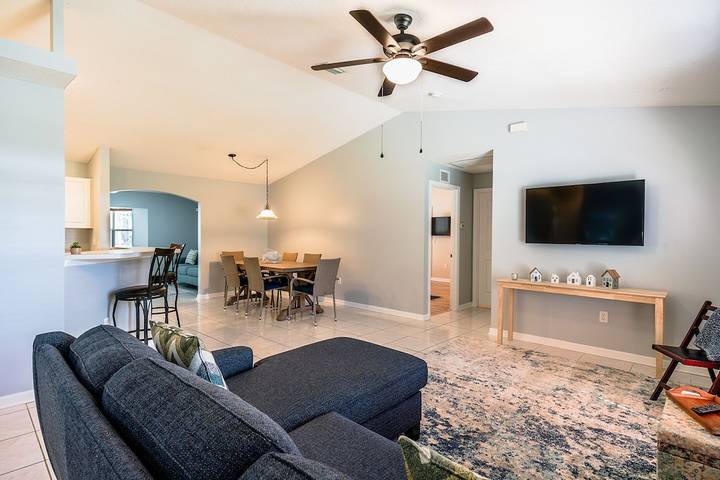 Vacation rental for 6 people, with yard in Sebastian