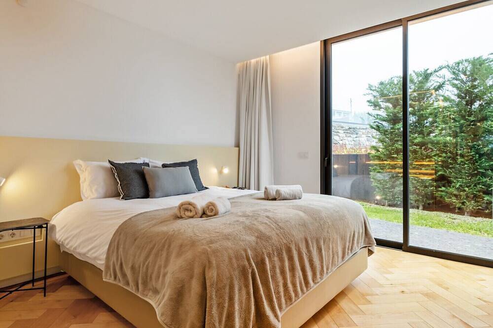 Japandi-Villa • Beheizter Pool • 360ºdachsolarium • Buchtblick • Grill • Fitness in São Martinho, Madeira