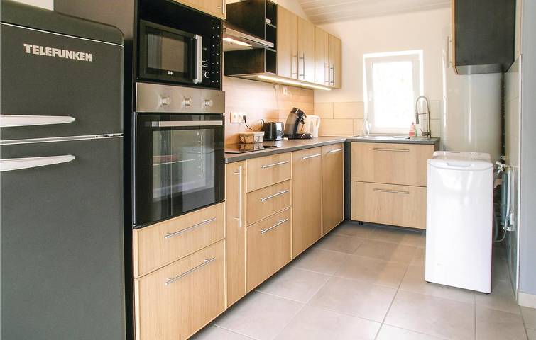 Appartement familial avec WiFi et parking, près de Saint-Urbain in Saint-Urbain (Vendée), Vendée