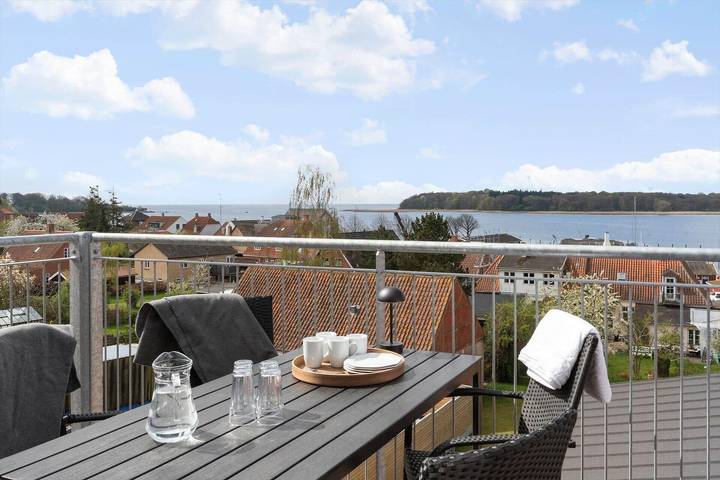 Ferienwohnung für 4 Personen, mit Balkon in Nysted