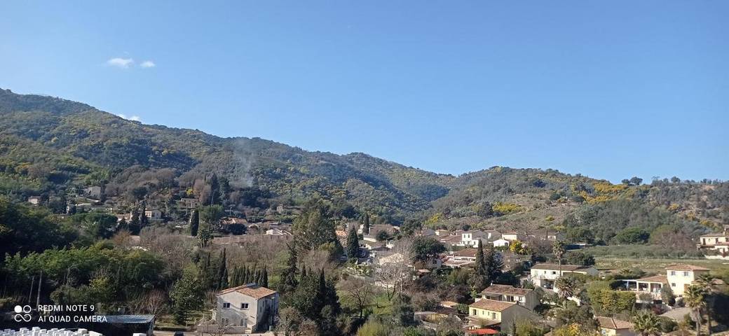 Gîte pour 2 personnes, avec vue ainsi que jardin et balcon à Pégomas - 4