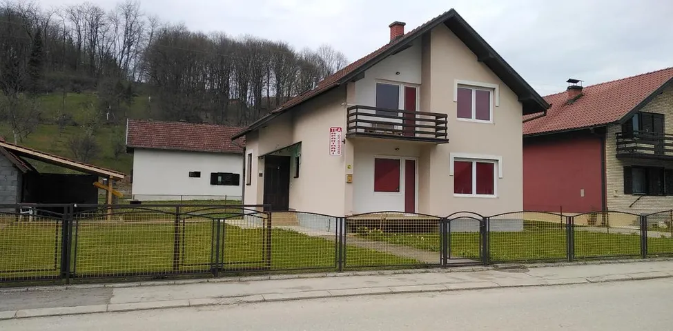 Apartamento de vacaciones para 5 personas, con jardín y vistas - 1