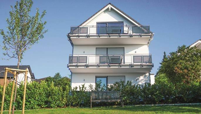 Ferienwohnung für 4 Personen, mit Balkon am Laacher See