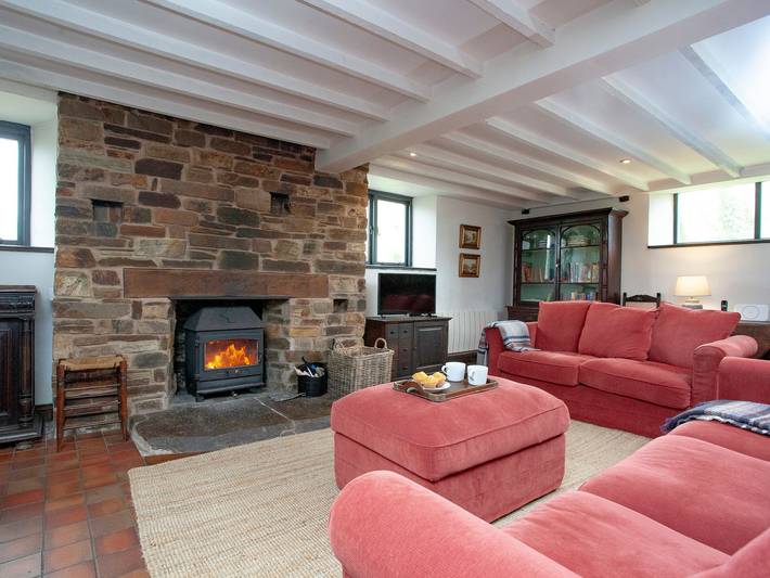 Cottage for 5 people, with garden, with pets in Dartmoor