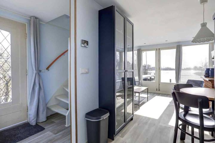 Einzigartig gelegenes Ferienhaus für 4 Personen in einem Marina in der Nähe von Aalsmeer in Aalsmeer, Nordholland