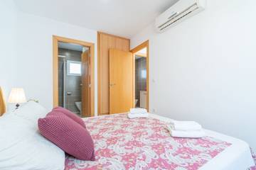 Villa pour 4 Personnes dans Castelló d'Empúries, Costa Brava, Photo 4