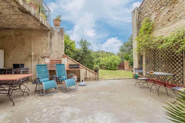 Location de vacances pour 3 personnes, avec jardin à Saint-Jean-Pla-de-Corts