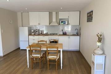 Gîte pour 2 personnes, avec jardin à Brion (Lozère)