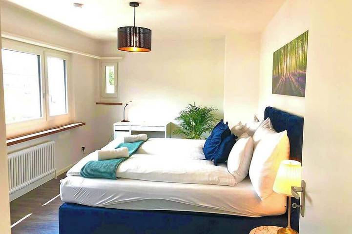 Ganze Wohnung, Apartment with breathtaking views from the balcony in Rorschach, Obersee (Bodensee)