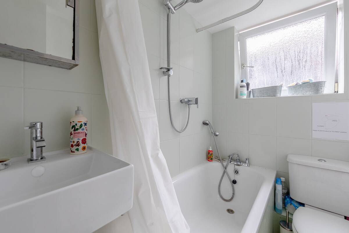 Ganze Wohnung, Convenient 1 Bedroom Apartment in Dalston in Hackney, London