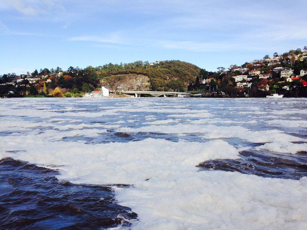 Holiday Home for 9 People in Launceston, Tasmania