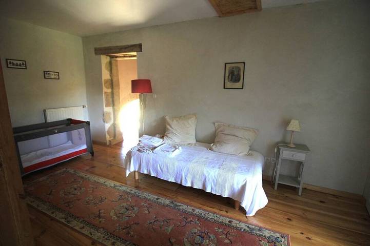 Location de vacances pour 9 personnes, avec piscine et jardin à Miramont-d'Astarac - 4