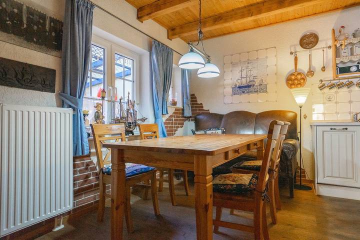 Ganze Wohnung, Ferienwohnung Godewind im Herzen von Büsum in Hafen Büsum, Büsum