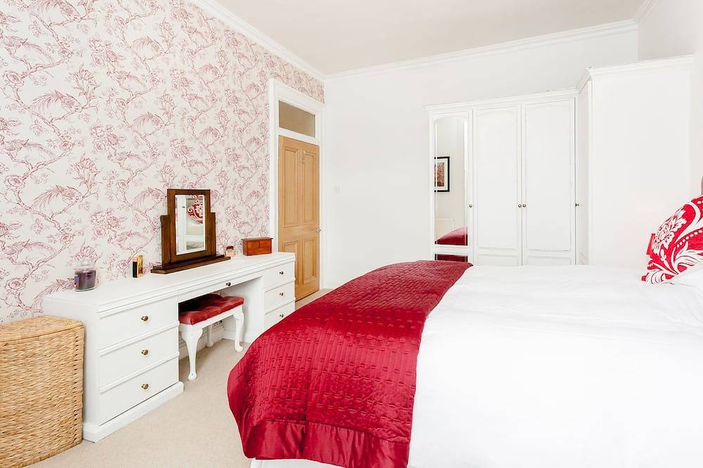Entire apartment, Cosy Clean Royal Mile flat near Edinburgh Castle in Edinburgh, Edinburgh and Lothian