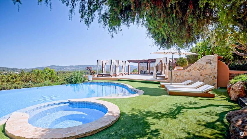 Chalet para 12 personas, con jardín y jacuzzi en Ibiza - 2