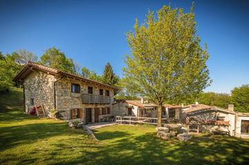 Gîte pour 2 personnes, avec vue et jardin, animaux acceptés à Forgaria nel Friuli
