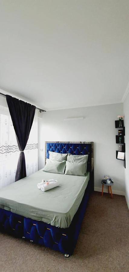 Gîte pour 6 personnes, avec balcon à Sarcelles