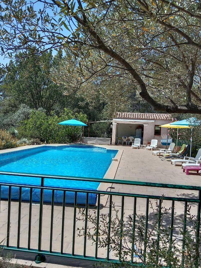 Chambre d’hôte pour 4 personnes, avec piscine ainsi que vue et jardin, animaux acceptés à Lorgues - 4