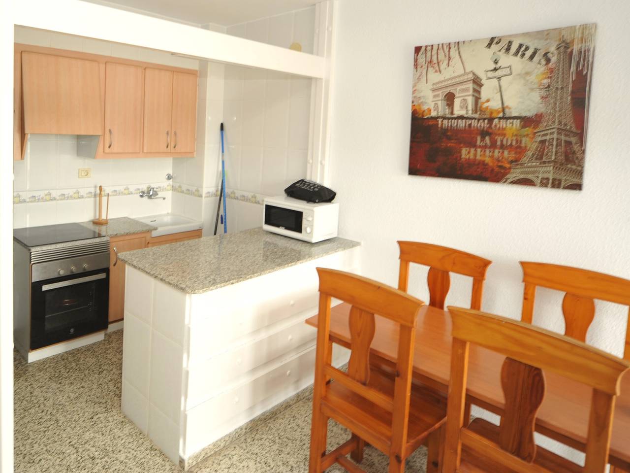 Entire apartment, Beachfront Apartment in Benicàssim with Pool and Parking in Benicassim, Costa del Azahar