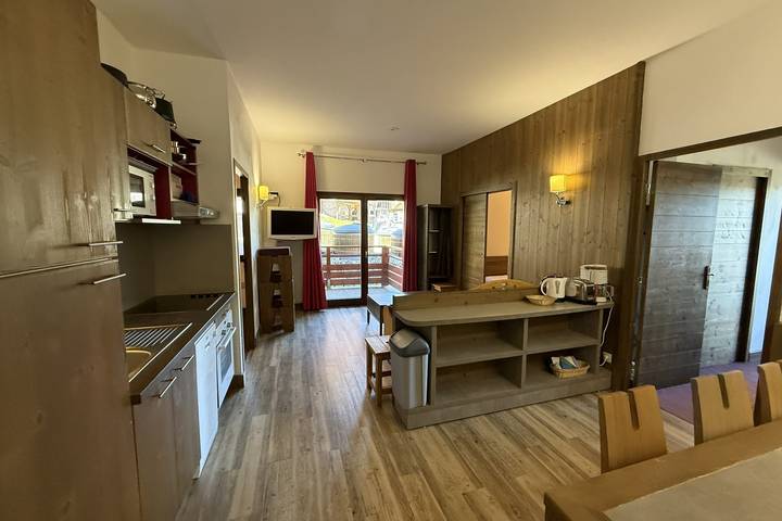 Ganze Wohnung, Ferienwohnung für 10 Personen mit Balkon in Station de Risoul, Risoul