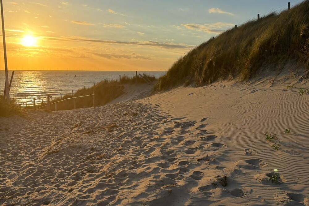 Vakantiehuis aan het Duin, waar de zon altijd schijnt, 10 min van het strand! in Egmond Binnen, Alkmaar & Surroundings