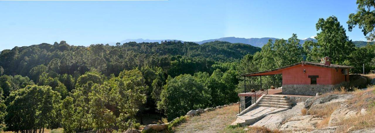 Gîte pour 2 personnes, avec bassin pour enfant et vue ainsi que piscine et jardin à Arenas de San Pedro - 2