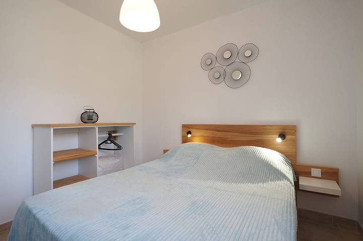 Ferienhaus für 8 Personen, mit Terrasse und Garten in Montagnac-Montpezat - 4