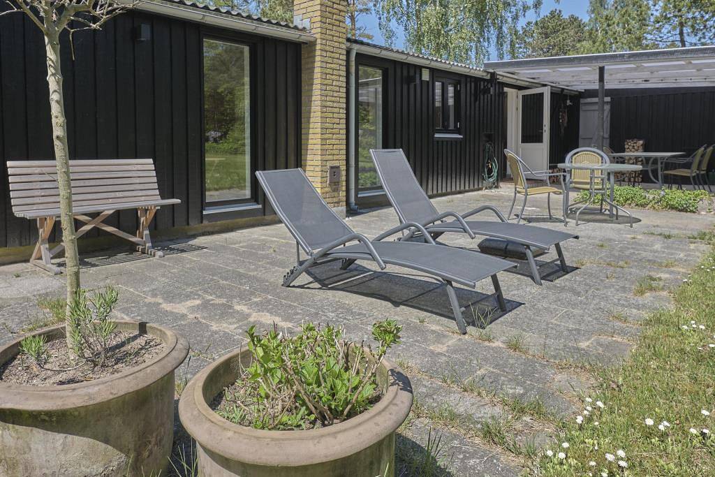 Cozy and Well-Maintained Holiday Home Close to Forest, Beach and Ebeltoft Town in Øerne, Ebeltoft