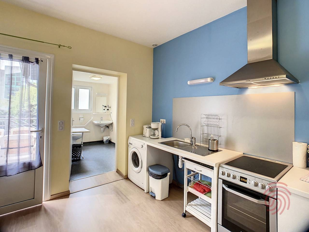 Appartement entier, Appartement F2 climatisé avec terrasse et parking, proche des Thermes et du centre - Lamalou les Bains in Lamalou-les-Bains, Région de Béziers
