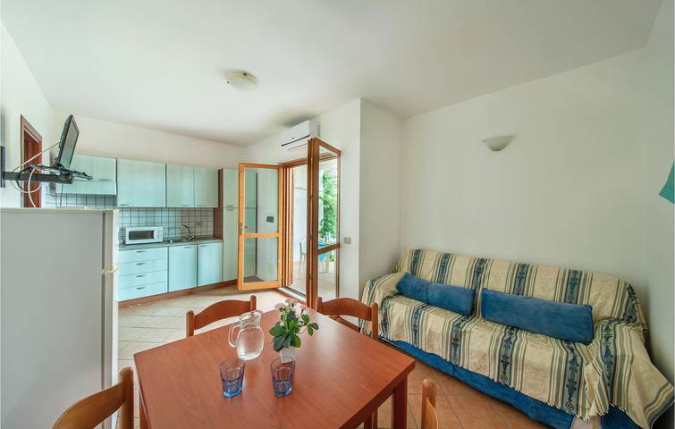 Appartement de vacances entier, Appartement de plage au rez-de-chaussée avec cuisine in Isola Rossa, Trinità d'Agultu e Vignola