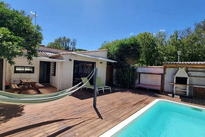 Villa für 6 Personen, mit Terrasse und Garten - 1