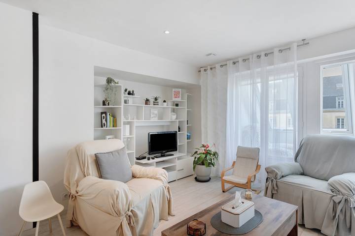 Appartement entier, Appartement « Macleo » avec balcon et Wi-Fi in Plougasnou, Ceinture Dorée