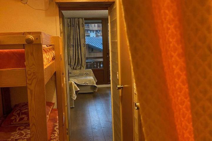 Geheel appartement, Apartment - Val Thorens - 6 people-at the foot of the slopes, in the center of town in Val Thorens, Massif de la Vanoise