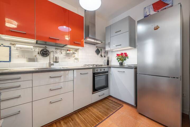Apartamento entero, Apartamento de vacaciones para 2 personas con jardín in Cagliari, Campidano