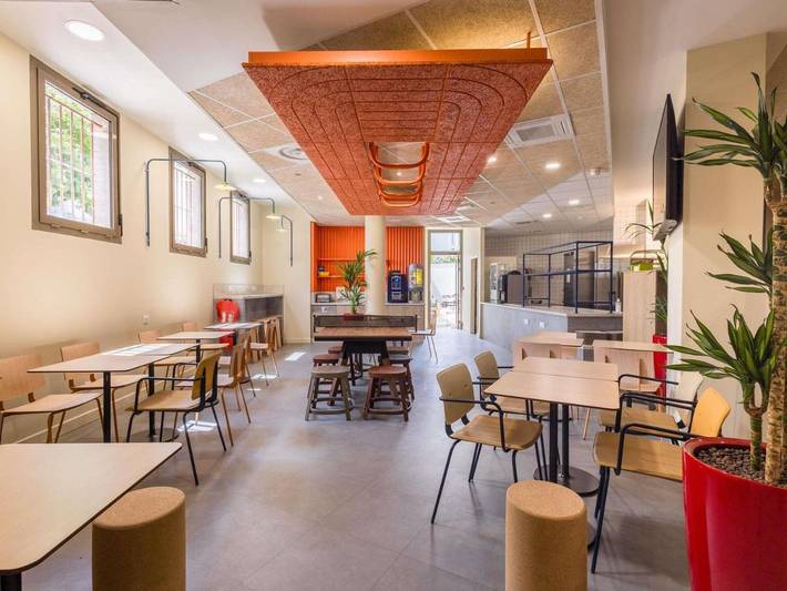 Hôtel pour 2 personnes, avec terrasse à Nanterre - 2