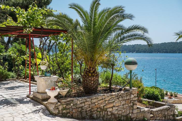 Ganze Wohnung, Ferienwohnung in Mali Lošinj mit Meerblick, Balkon, Klimaanlage, W-Lan (4896-2) in Mali Lošinj, Lošinj (Kvarner Bucht)