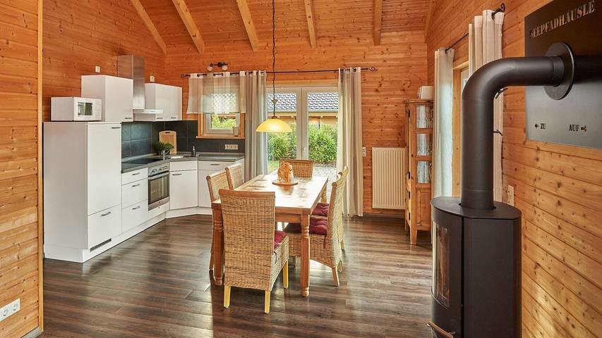 Ferienhaus für 5 Personen, mit Garten und Sauna sowie Ausblick in Rieden (Eifel)