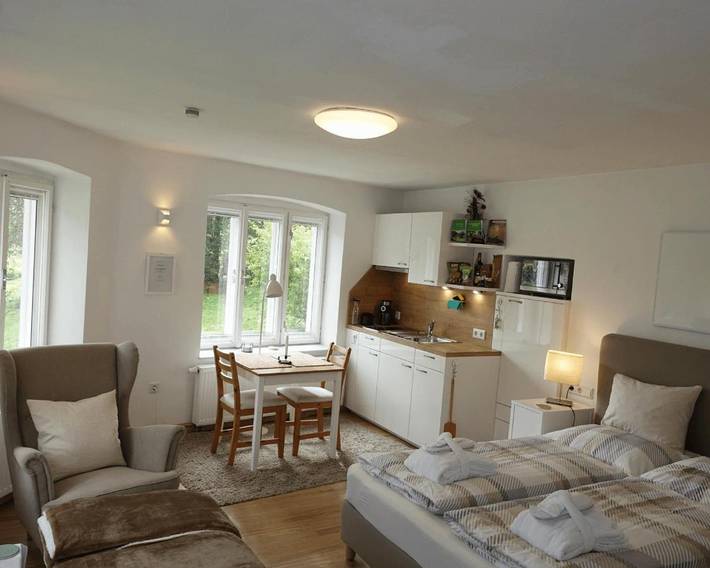 Bungalow für 2 Personen, mit Ausblick und Garten sowie Seeblick, mit Haustier in Niederösterreich - 2