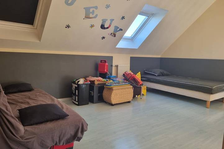 Location de vacances pour 17 personnes, avec Jacuzzi et Terrasse à Mont-Saint-Jean - 2
