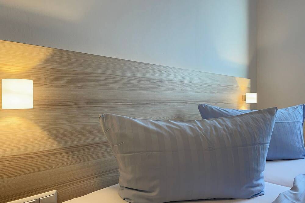 Ganze Wohnung, Gästehaus Besandung - Appartement 302 - Lokschuppen Pasewalk- Gästehäuser mit Dz in Pasewalk, Vorpommern