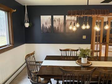 Vacation House for 8 Guests in Londonderry, Green Mountain National Forest, Picture 2