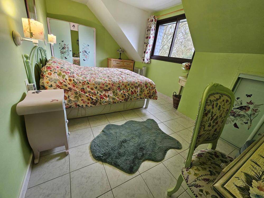 Double Room in Landévant, Région de Lorient