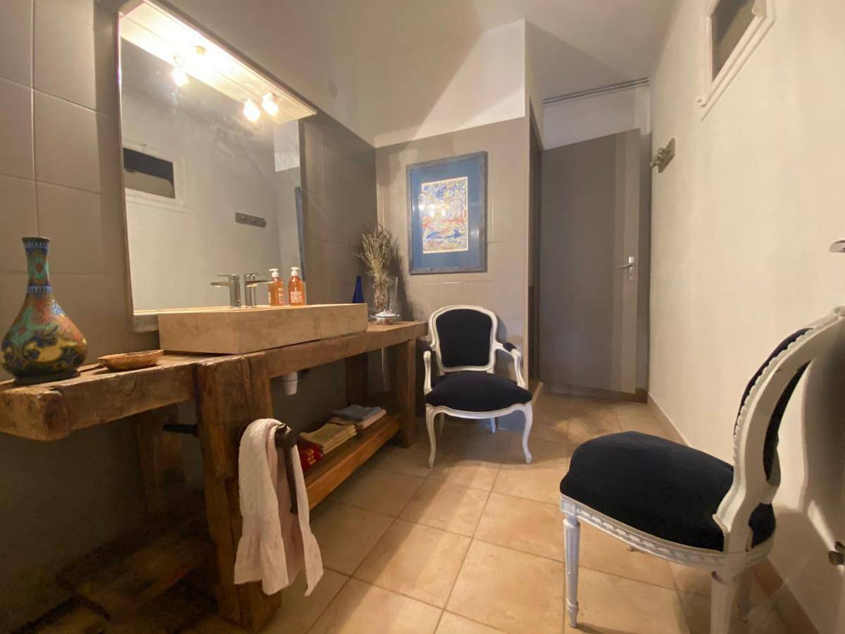 Triple Room in Briennon, Région de Roanne
