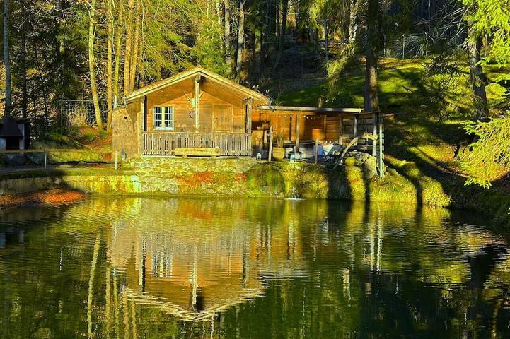 Concierge, Idyllic farm cabin by SwissHut in Sigriswil, Meer van Thun