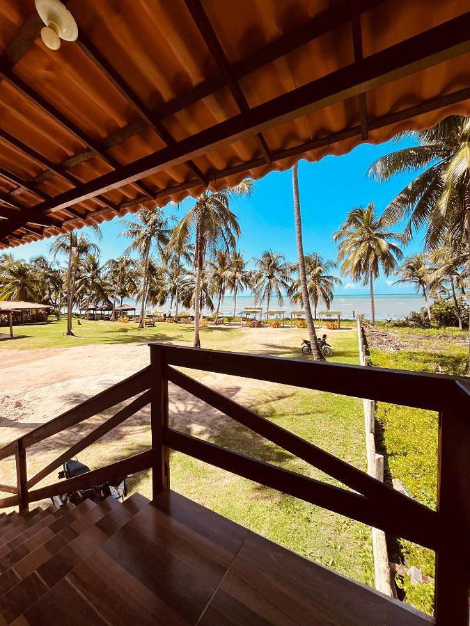 Casas e apartamentos de temporada para 3 pessoas, com jardim e vista e ainda terraço em Japaratinga