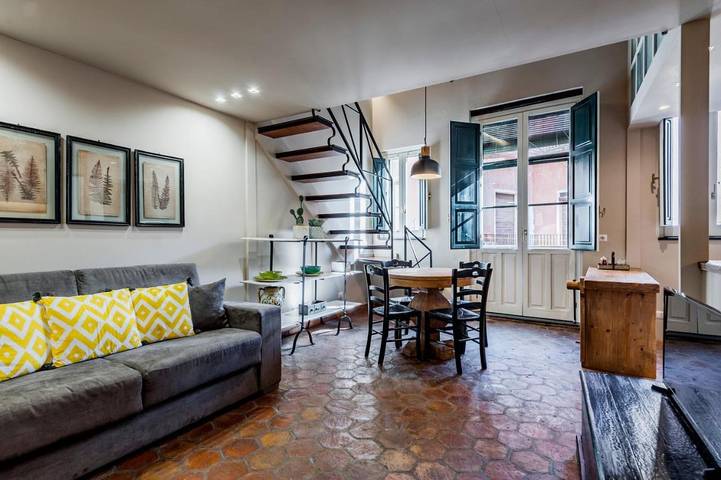 Loft per 6 persone, con Balcone a Catania