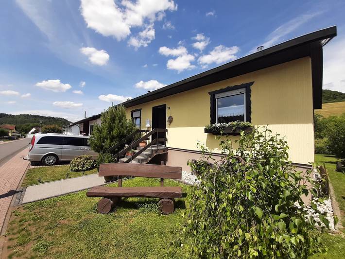 Ferienhaus für 6 Personen, mit Garten und Terrasse sowie Ausblick in Gerolstein - 4