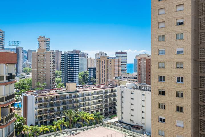 Apartamentos Les Dunes Centro Levante Beach in Benidorm, Costa Blanca